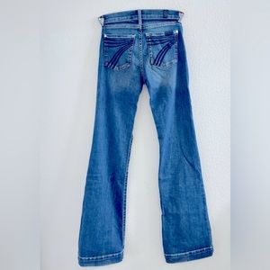 7 for all mankind! Size 23!